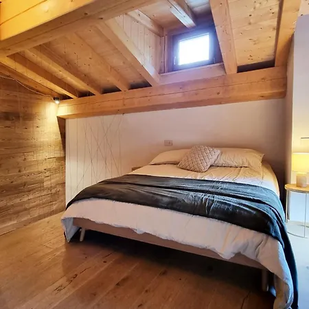 Alpine Chic Retreat Apartament Courmayeur