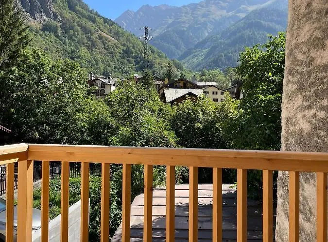 Apartman Alpine Chic Retreat Courmayeur