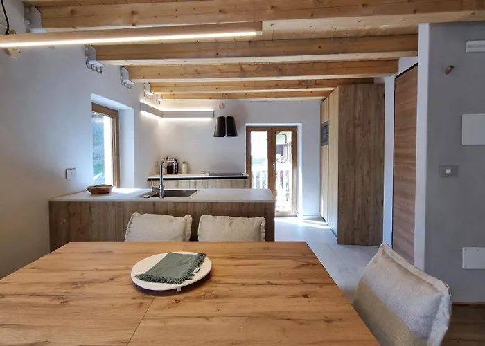 Alpine Chic Retreat Apartman *